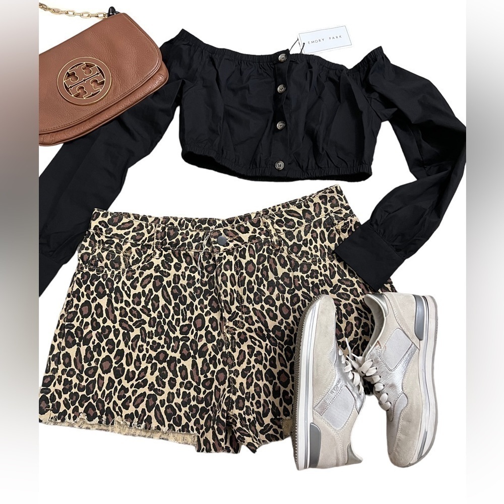 EMORY Park Black Cropped Four Point Long Sleeve Top